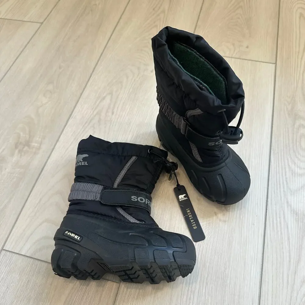 NWT Sorel Kids' Flurry water resistant black snow boots US 8